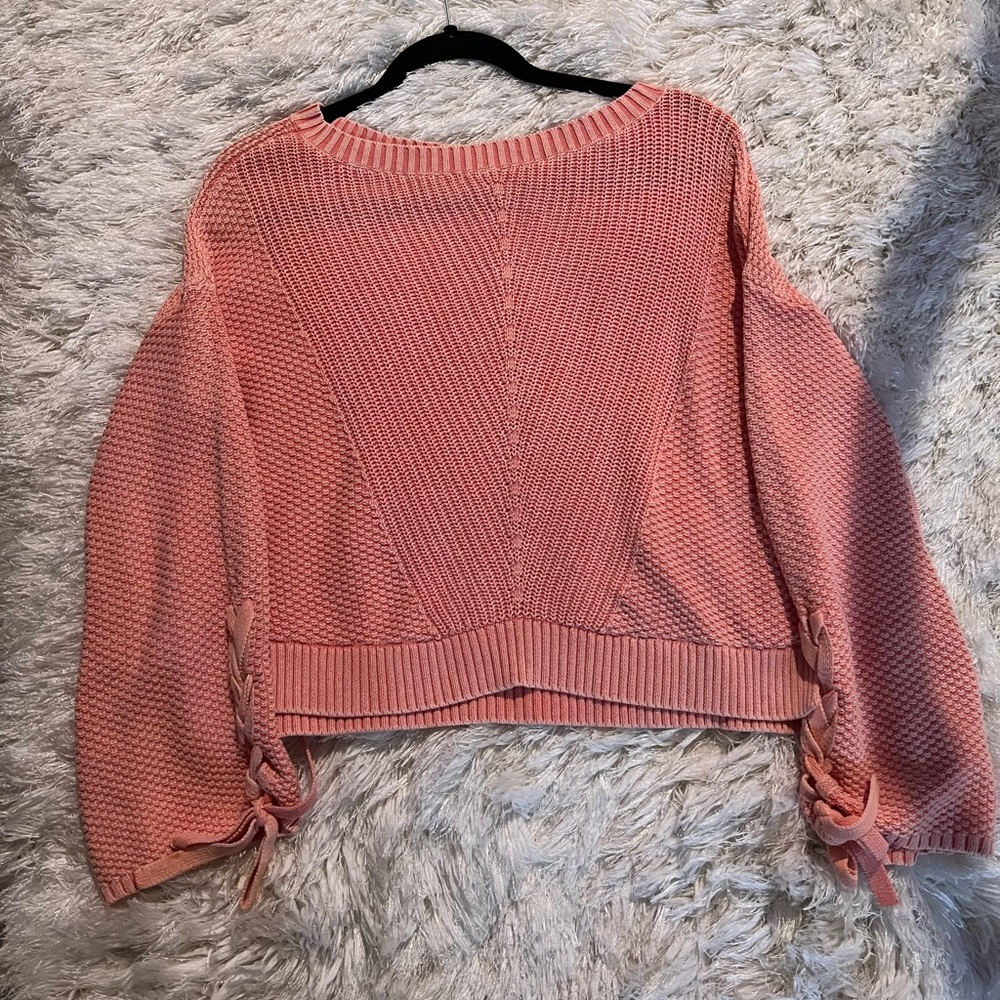 Brand: Hollister Size: Small Color: coral pink